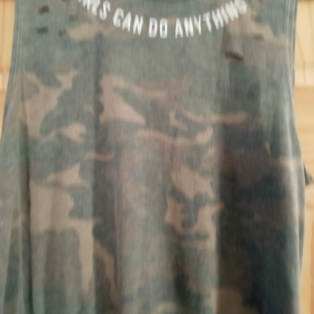 Tank top - Picture 3 of 4